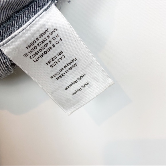 Talula Gray Tie Waist Flare Cropped Pant 0 - Picture 8 of 8